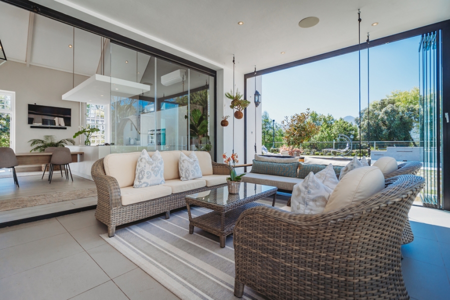 5 Bedroom Property for Sale in Glenwood Western Cape